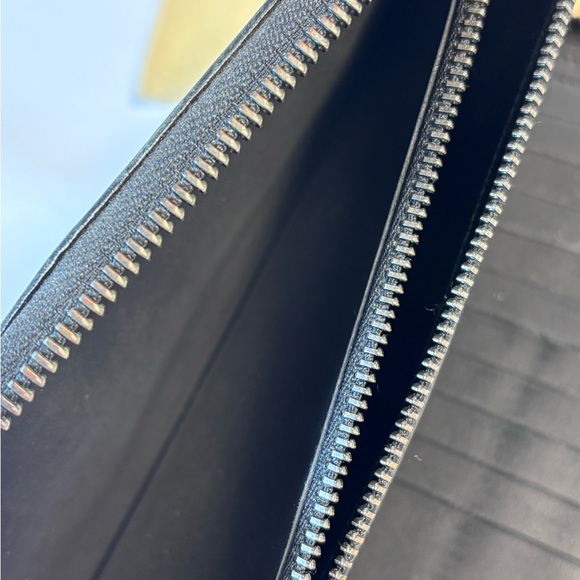 Louis Vuitton Damier Infini Wallet - Picture 13 of 16